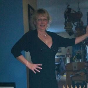 Meet your Posher, Sandy